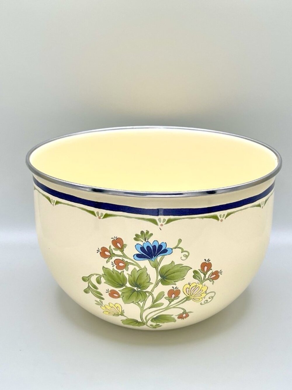 Vintage 1980s Kobe JCPenney Enamelware Floral Mixing Bowl Cottagecore Farmhouse
